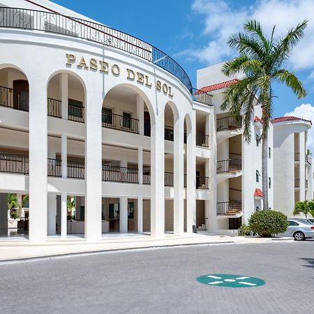 Paseo Del Sol Condohotel By Bvr Playa del Carmen Exterior photo
