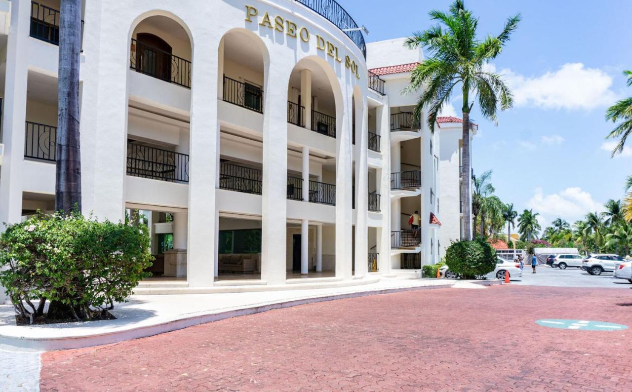 Paseo Del Sol Condohotel By Bvr Playa del Carmen Exterior photo
