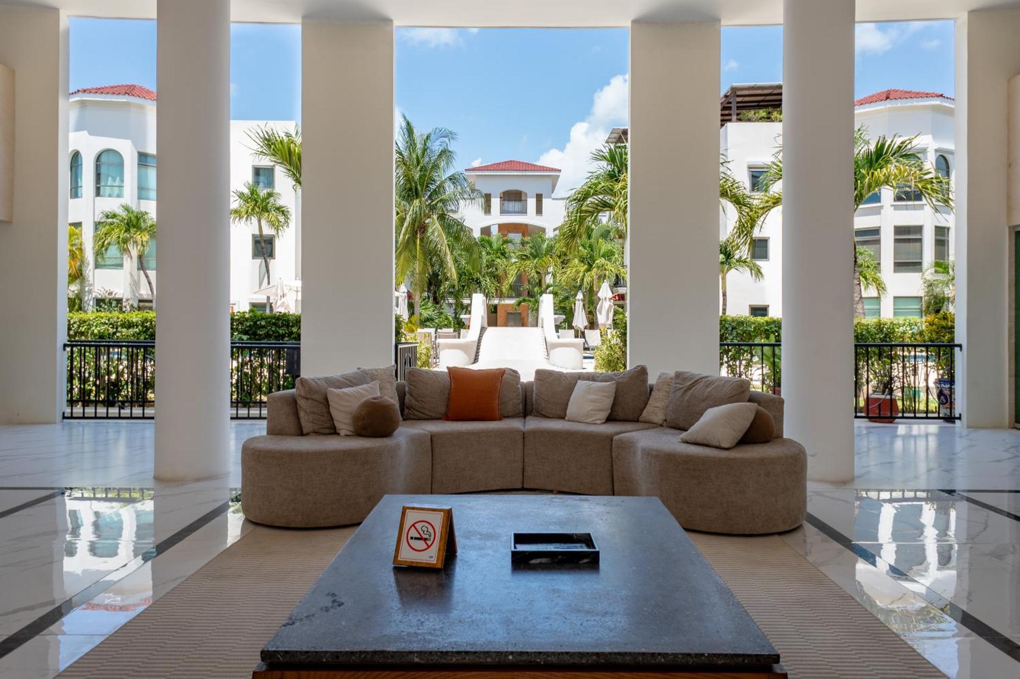 Paseo Del Sol Condohotel By Bvr Playa del Carmen Exterior photo