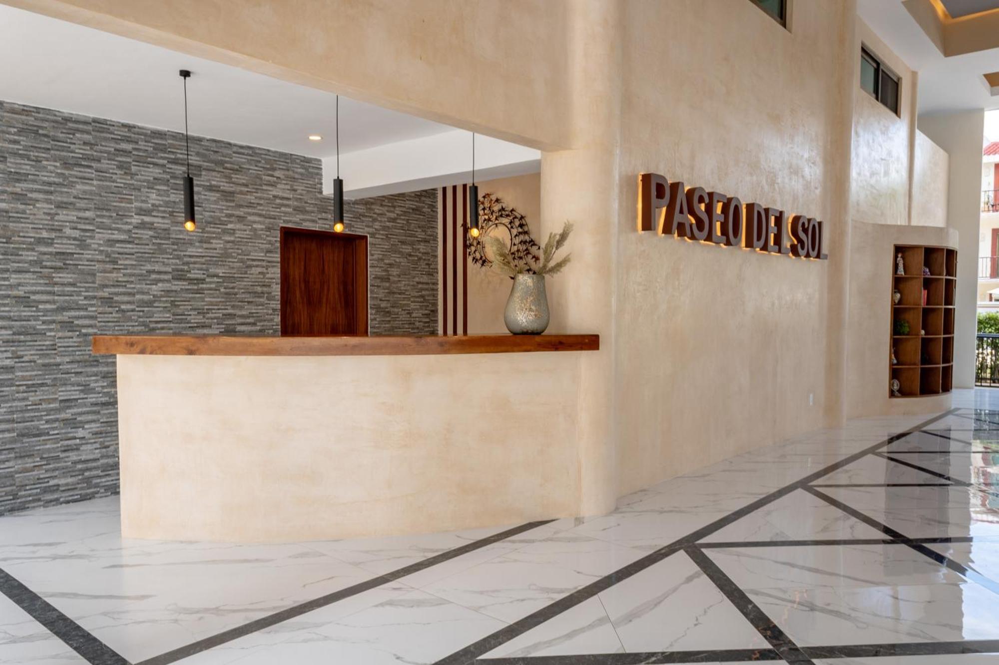Paseo Del Sol Condohotel By Bvr Playa del Carmen Exterior photo