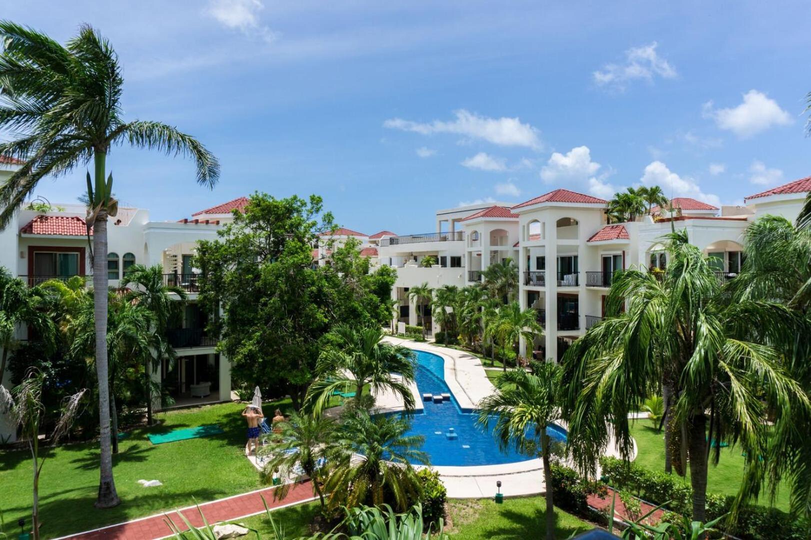 Paseo Del Sol Condohotel By Bvr Playa del Carmen Exterior photo